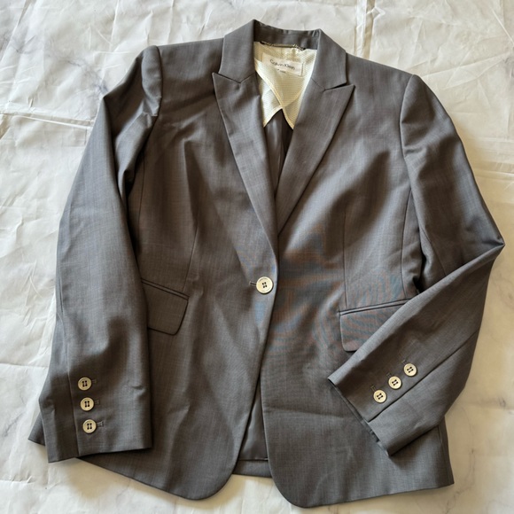 CALVIN KLEIN gray blazer ✨ - Picture 6 of 13